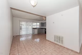 Photo #6: 6121851 Listing 