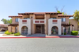 Photo #1: 6121856 Listing