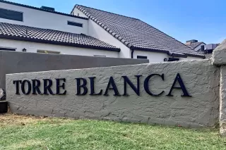 Photo #6: 6121889 Listing