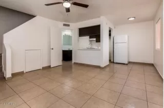 Photo #3: 6121916 Listing 