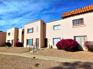 Photo #2: 6122003 Listing 