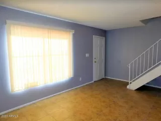 Photo #3: 6122003 Listing 