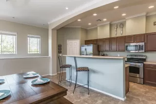 Photo #5: 6122129 Listing 