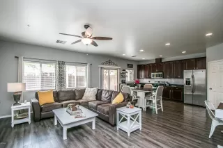 Photo #1: 6122279 Listing 