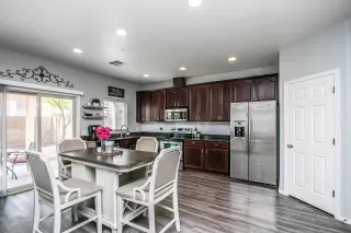 Photo #3: 6122279 Listing 