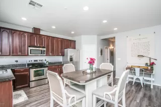 Photo #4: 6122279 Listing 