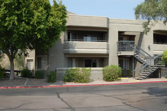 MLS: 6122282 Condo For Sale