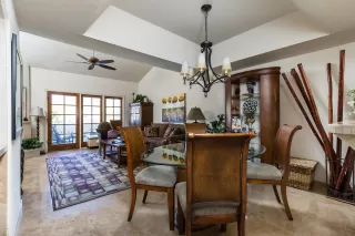 Photo #3: 6122367 Listing