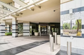 Photo #1: 6122422 Listing 