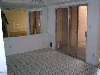 Photo #5: 6122551 Listing