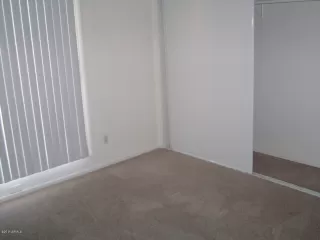 Photo #6: 6122551 Listing