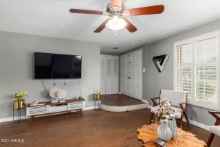 Photo #2: 6122602 Listing 