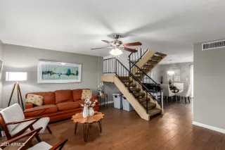 Photo #5: 6122602 Listing 