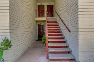 Photo #1: 6122671 Listing