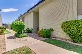 Photo #4: 6122671 Listing