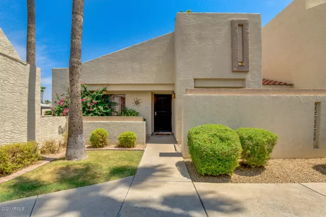 MLS: 6122809 Condo For Sale