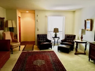 Photo #3: 6122851 Listing