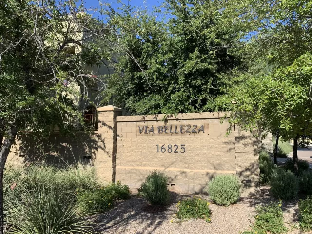 MLS: 6122896 Condo For Sale