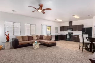 Photo #3: 6122900 Listing 