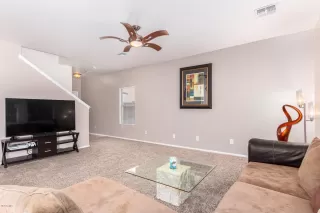 Photo #4: 6122900 Listing 