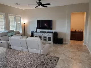 Photo #6: 6122976 Listing