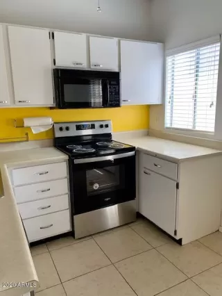 Photo #6: 6122996 Listing