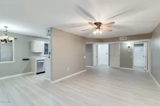 Photo #6: 6123078 Listing