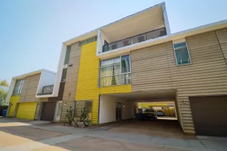 Photo #5: 6123186 Listing