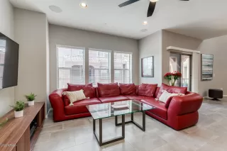 Photo #4: 6123432 Listing