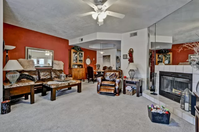 MLS: 6123522 Condo For Sale