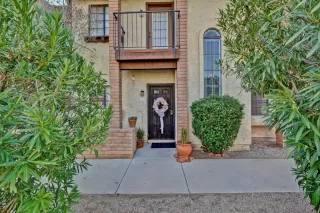 Photo #6: 6123522 Listing