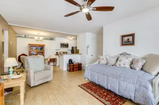 Photo #2: 6123587 Listing