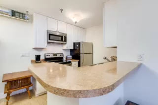 Photo #6: 6123587 Listing