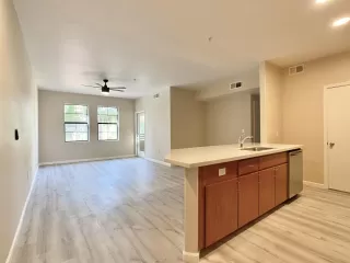 Photo #1: 6123610 Listing