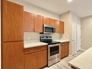 Photo #6: 6123610 Listing