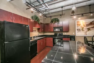 Photo #3: 6123622 Listing