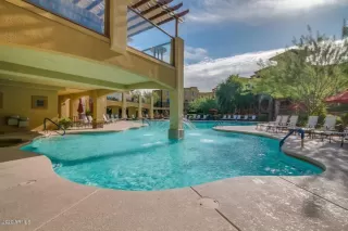 Photo #5: 6123668 Listing 