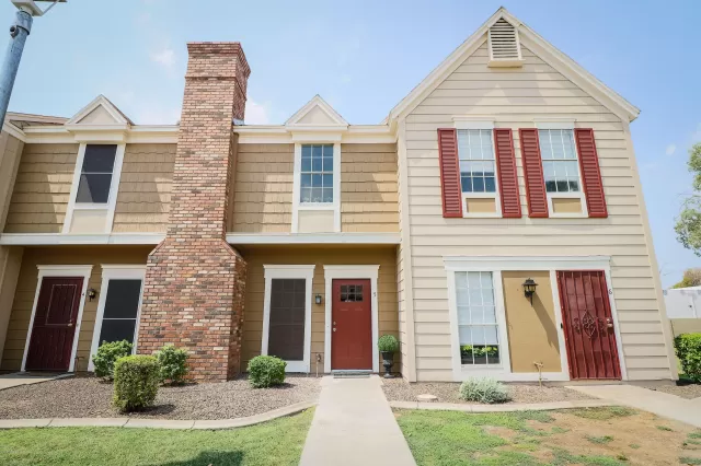 MLS: 6123832 Condo For Sale