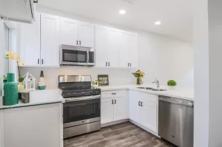 Photo #1: 6123832 Listing