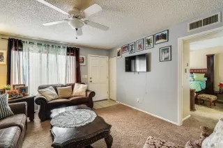 Photo #4: 6123987 Listing