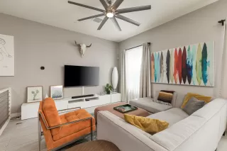 Photo #3: 6124006 Listing