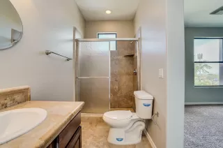 Photo #6: 6124032 Listing