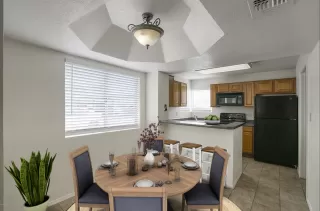 Photo #6: 6124059 Listing