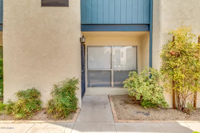 MLS: 6124067 Condo For Sale