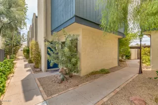 Photo #2: 6124067 Listing