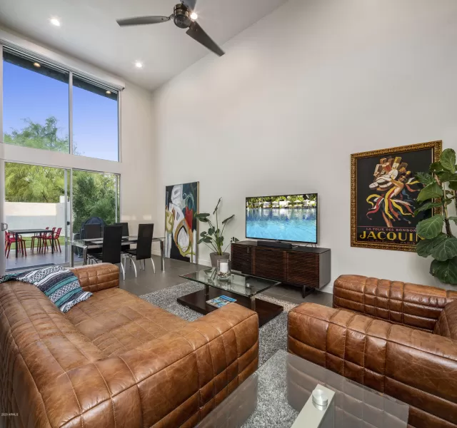 MLS: 6124094 Condo For Sale