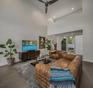 Photo #5: 6124094 Listing