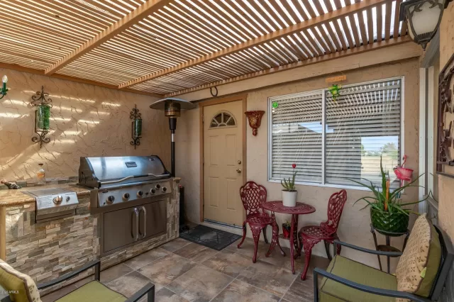 MLS: 6124473 Condo For Sale