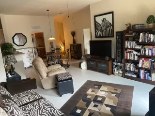 Photo #2: 6124614 Listing