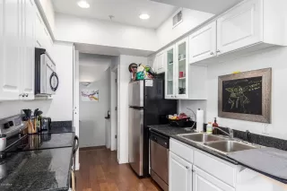 Photo #1: 6124672 Listing